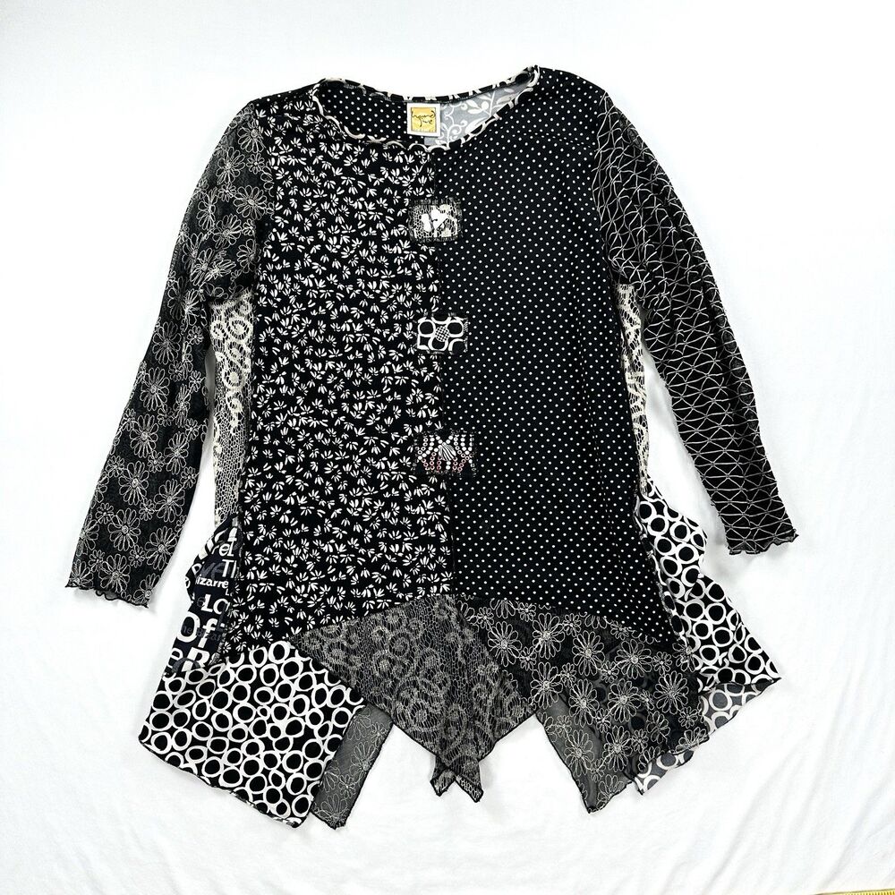 Hand Jive Whimsigoth Top Womens Medium Black Art to Wear Boho Stretch